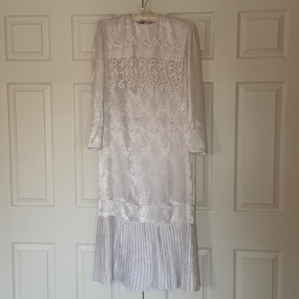 Vintage 1980’s Scott McClintock White Brocade and Lace Dress